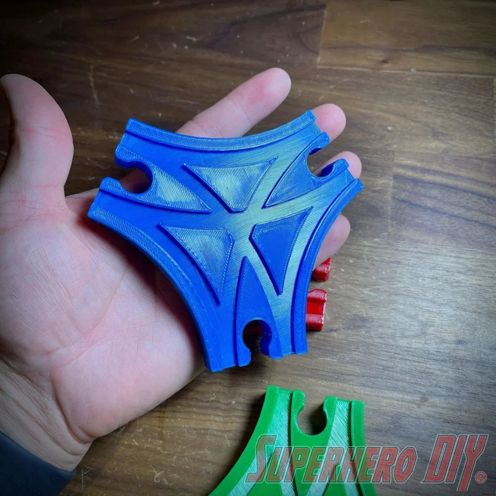 3-WAY Triangle Junction Track piece compatible with Brio or Thomas Wooden Train Track | Y Junction | 3D-printed for Wooden Train Set - Superhero DIY