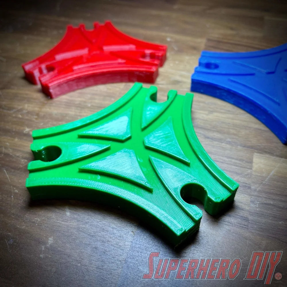 3-WAY Triangle Junction Track piece compatible with Brio or Thomas Wooden Train Track | Y Junction | 3D-printed for Wooden Train Set - Superhero DIY