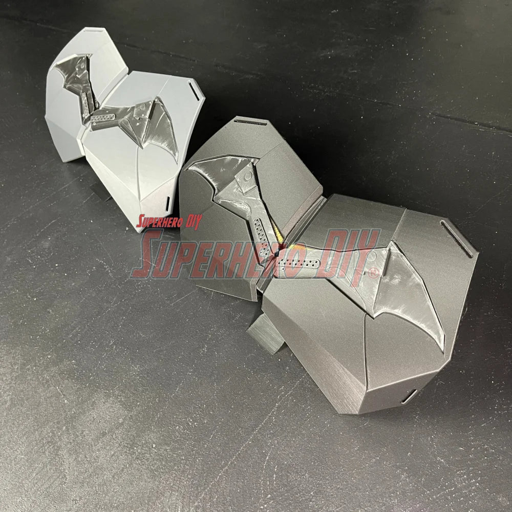 The Batman 2022 Chest Armor for Cosplay or Display | Magnetic Chest Logo for 2022 Batman costume | 3D-printed plastic Batman prop - Superhero DIY