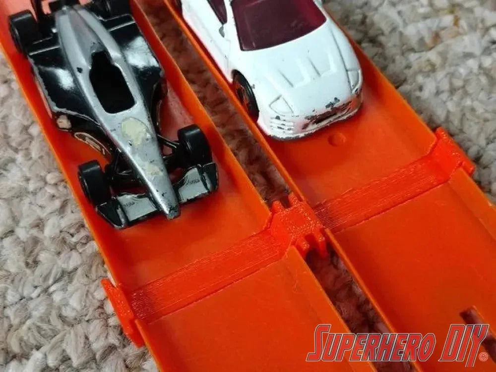 Double Track Connector compatible with Hot Wheels Racing Track | Keep two tracks together easily and quickly - Superhero DIY