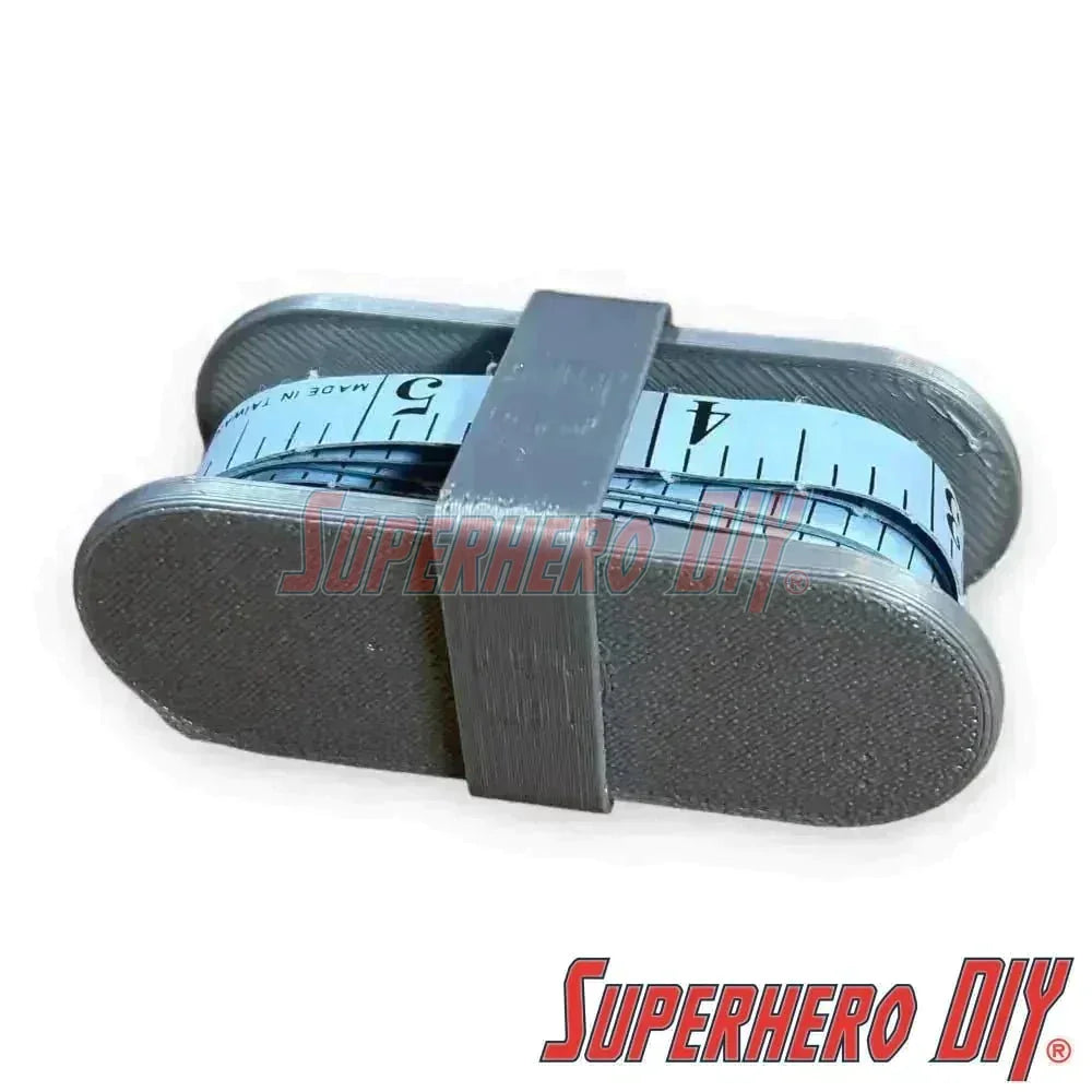 Fabric Measuring Tape Holder | Roll up your sewing tape measure with ease with this fabric tape measure holder! - Superhero DIY