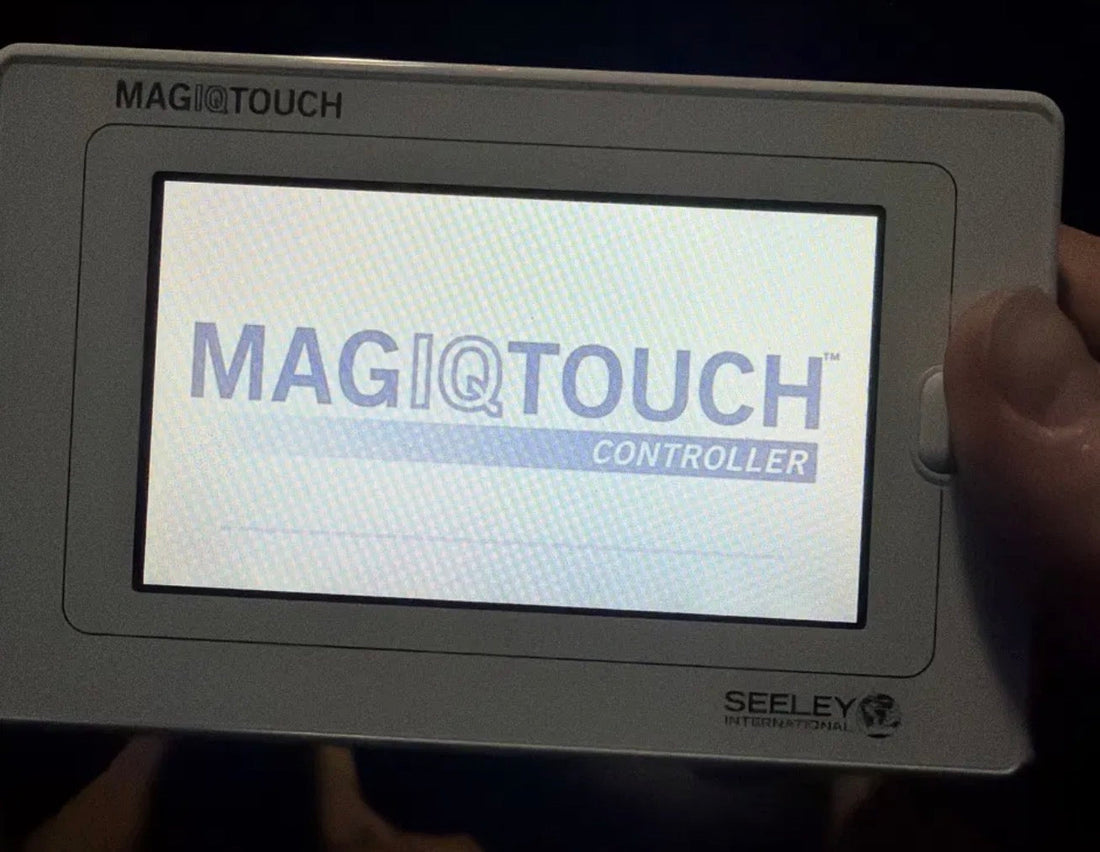 MagIQtouch RF controller stuck on splash screen after battery replacement