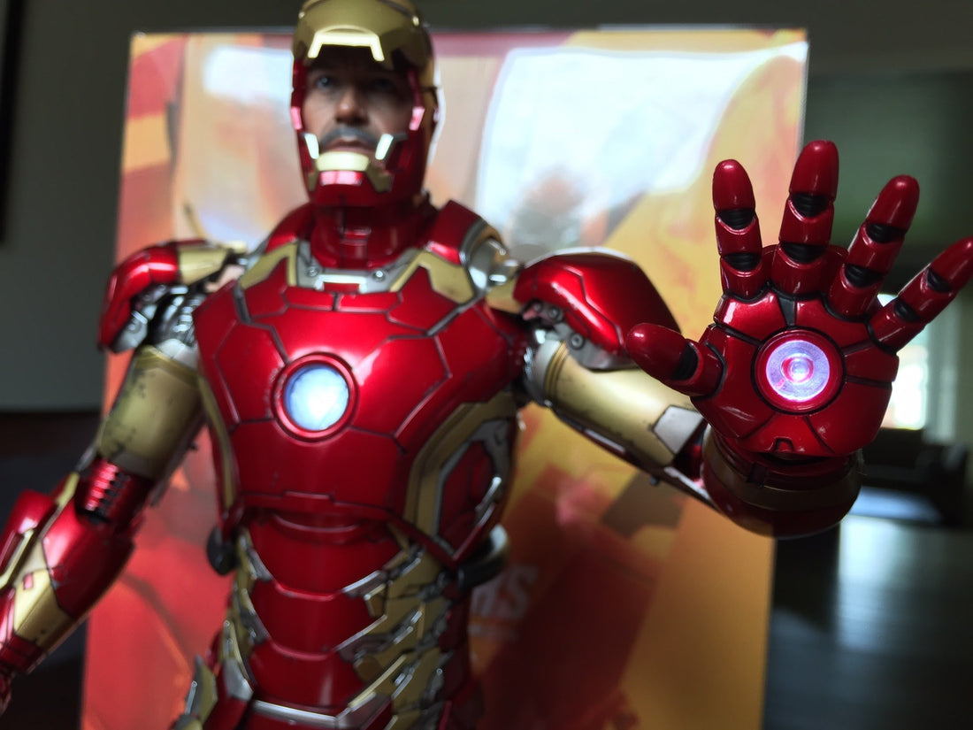 Hot Toys Iron Man Mark 43 Diecast Figure Gallery - SuperheroDIY