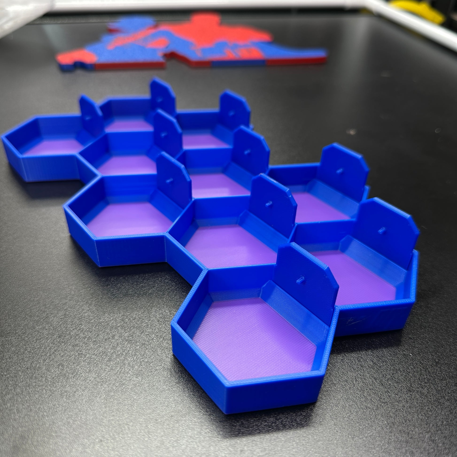 10-Cell honeycomb display for Disney Doorables in blue, showing hexagonal cells for mini figures organization.