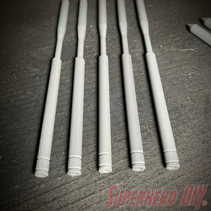 The Batman Gauntlet Darts | 10-pack Bat grapple darts for the 2022 Batman costume | 3D-printed plastic Batman cosplay prop replica - Superhero DIY