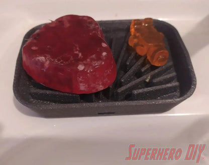 Fan Out Soap Dish | Bar Soap Holder with center drain and fan out design - Superhero DIY