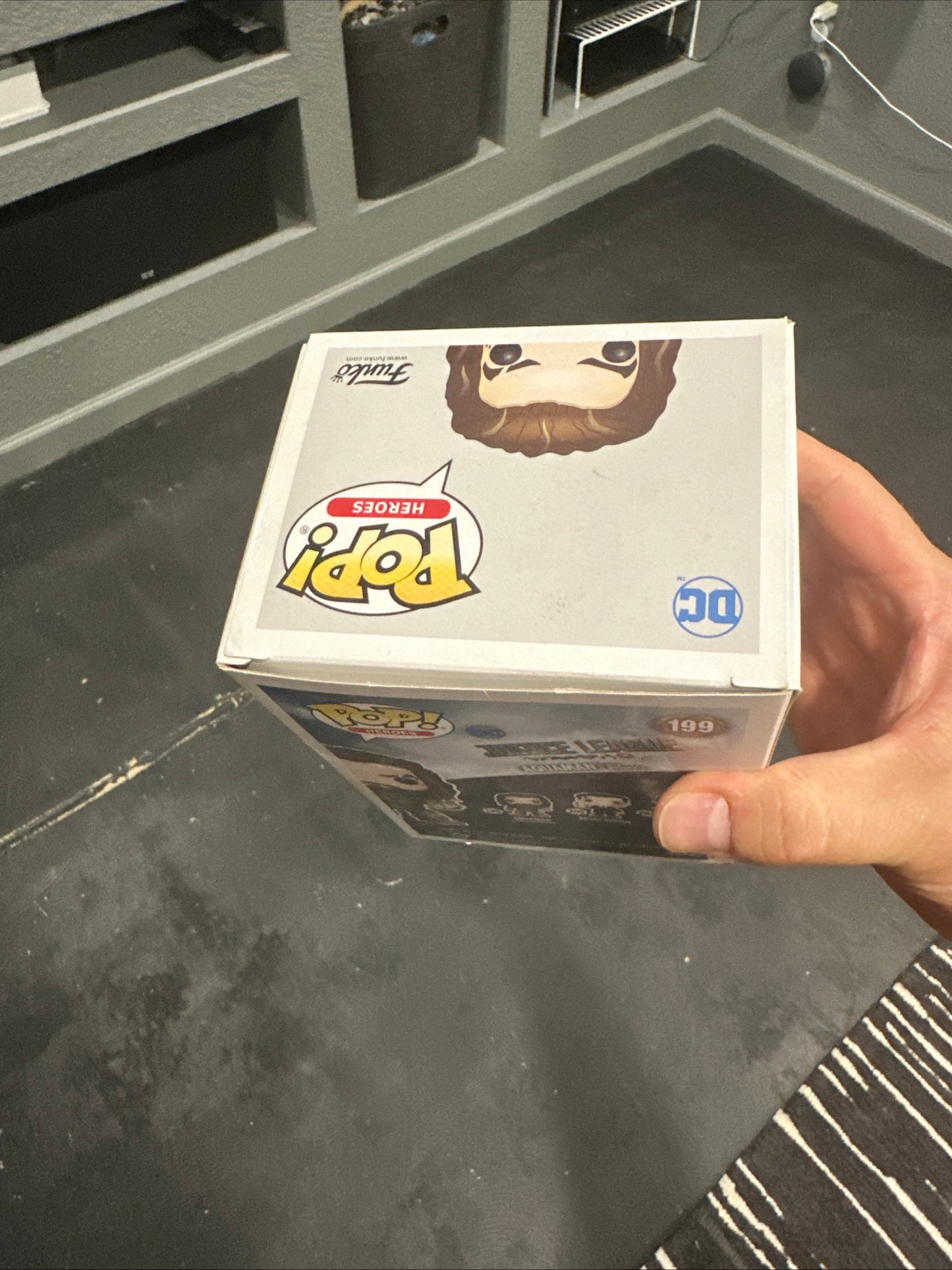 Funko Pop! Vinyl: DC Universe - Aquaman #199 - (w/ Mother Box) - San Diego Comic Con for sale - Superhero DIY