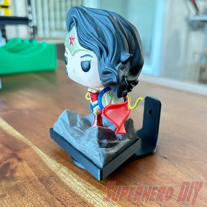 Rotating wall-mounted display shelf designed to fit Jim Lee Wonder Woman #282 Funko Pop Deluxe figure - Superhero DIY