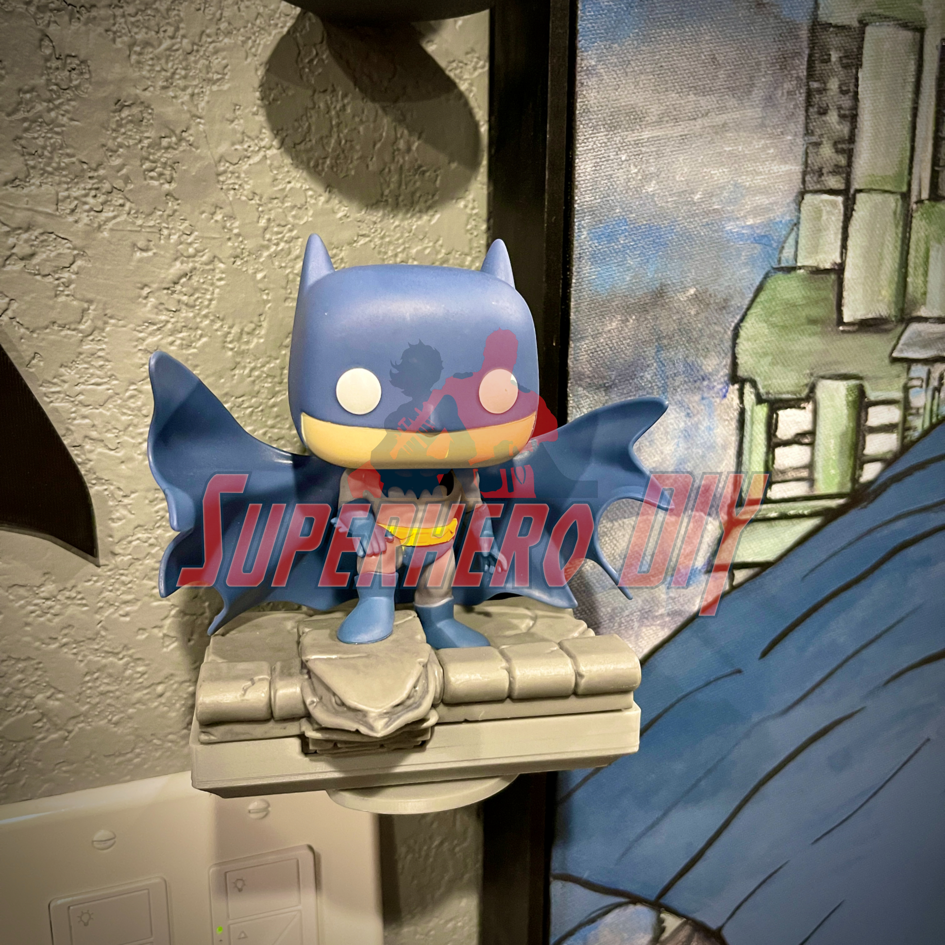 Rotating Shelf for Jim Lee Batman (HUSH) Funko Pop - Display setup on wall