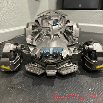 Mattel Ultimate Justice League Batmobile R/C LOOSE (please read) Toys & Games