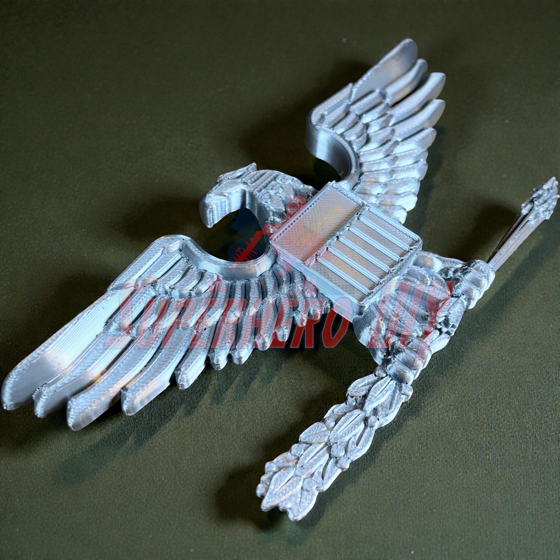 Colonel Captain rank insignia O-6 in silver, detailed military replica, ideal for collectors and cosplayers, multiple sizes available.