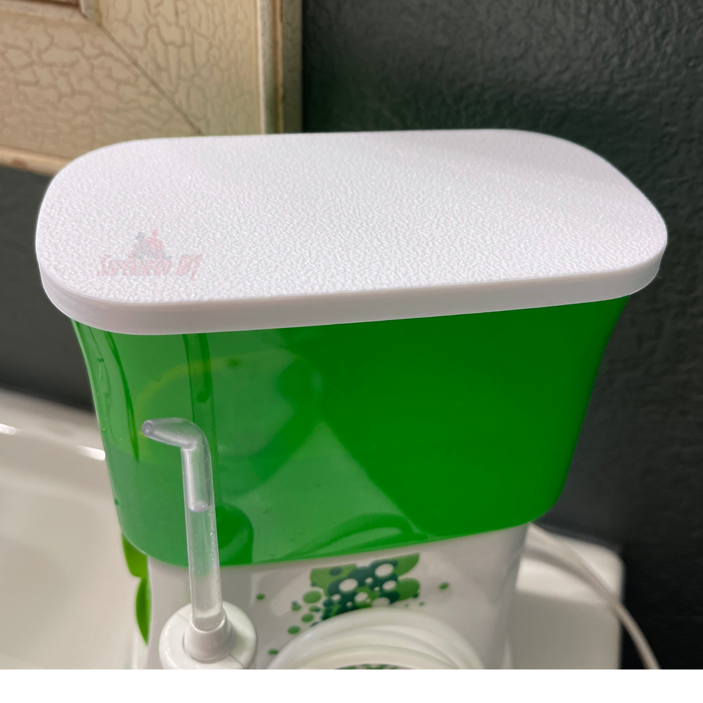 Lid for Waterpik Traveler Water Flosser WP-300, keeping water clean and dust-free.