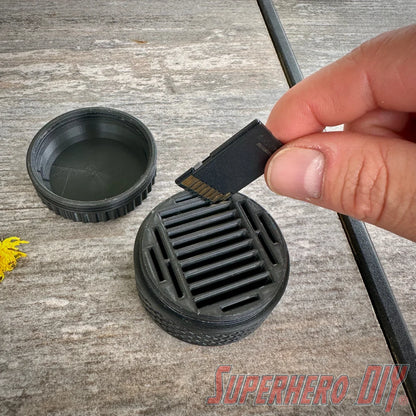 Tire Tread SD Card Storage Case – Rugged Protection for Your Memory Cards
